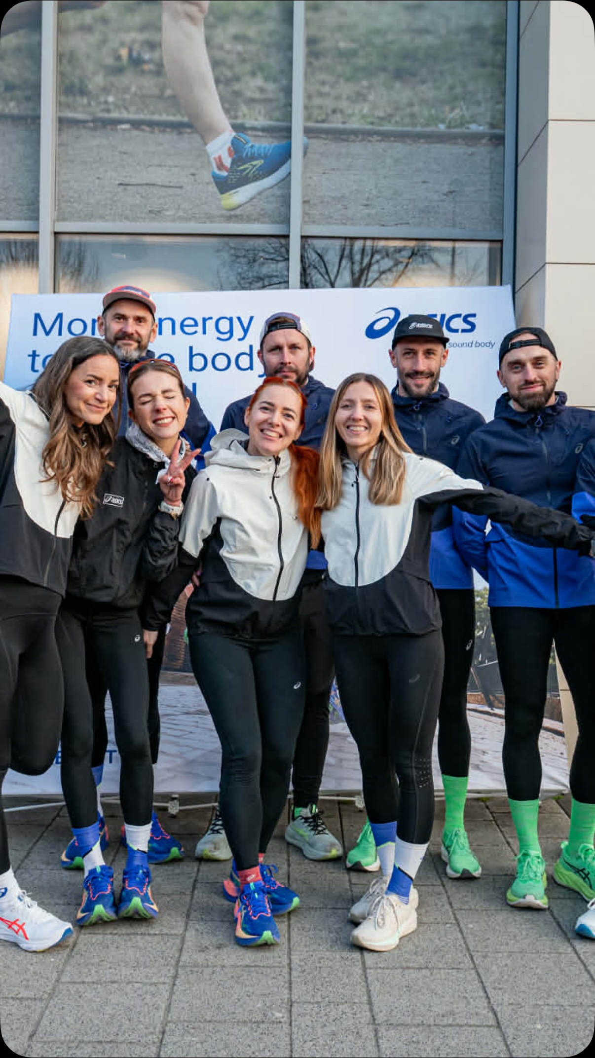 Pozytywne wibracje z ASICS 🤍

Wspólne rozmowy, bieganie przy blasku zachodzącego słońca, testy butów i pizza party! Czyli za nami idealny początek weekendu w @sklep_biegacza 🤍

📸 zdj od @fotografia.piasecki 😊

#ASICSFrontRunnerPoland #goodvibration #SoundMindSoundBody